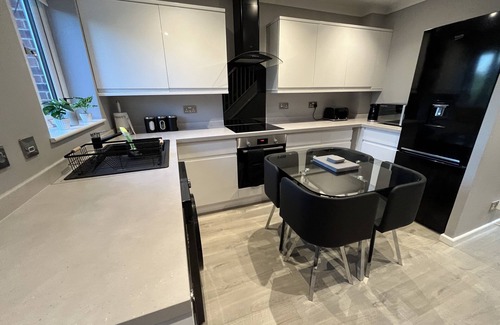 Stevenage House | Home in Hertfordshire