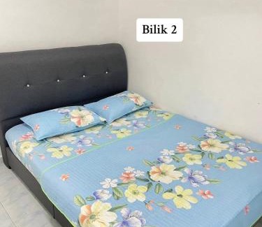 Taman Murni 2 House | Home in Sepang, Homestay Mokhzan