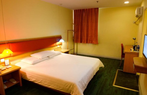 Anyuan District Hotel | Home Inn Pingxiang Lvyin Square