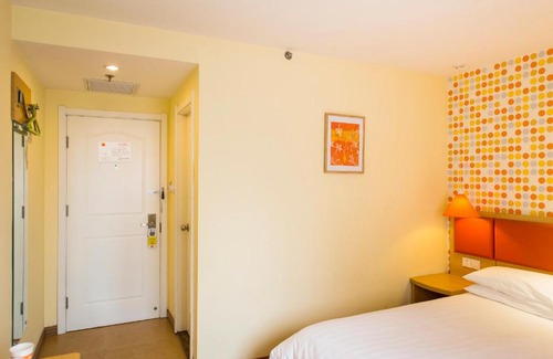 Jiaoqu District Hotel | Home Inn Yangquan Xinglong Street Walmart