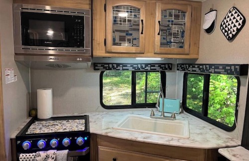 Grand Rapids House | HOME is where you park it!