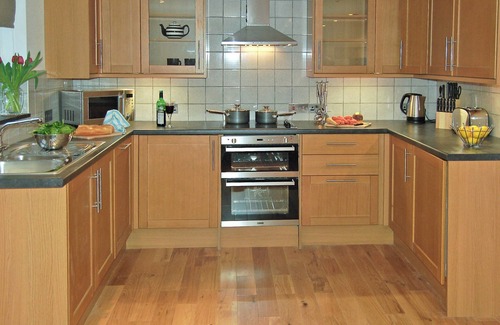 Helstone Cottage | Home Park Farm Cottages A