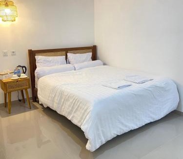 Renon House | Home Stay Room In Bali Near Sanur Beach