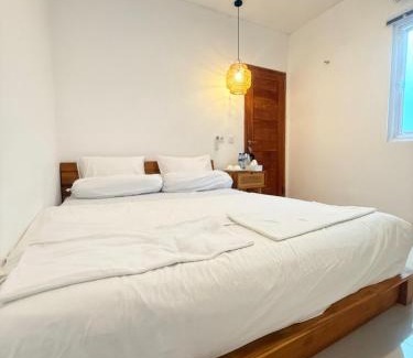 Renon House | Home Stay Room in Bali Near Sanur Beach