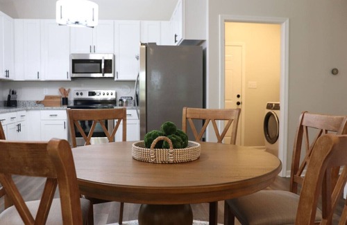 Decatur House | "Home Sweet Hangout"