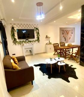 Pointe des Almadies House | Home TERANGA hébergement au premier étage