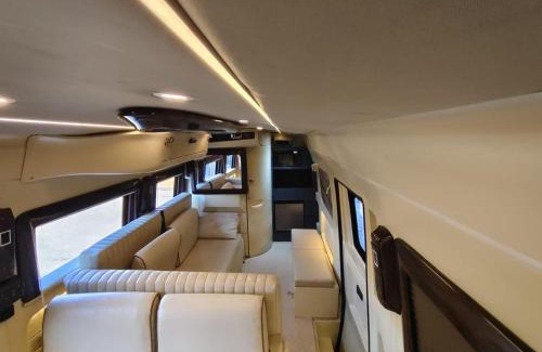 Gachibowli Boat Rental | Home van motocarvan