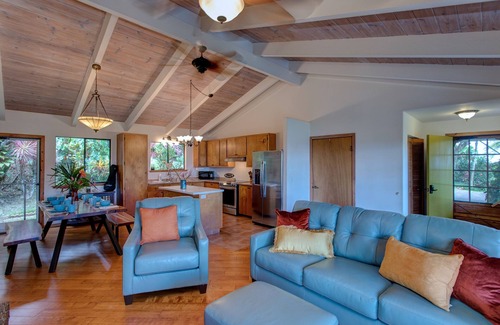 Papaaloa House | Home with Ocean Views Along the Hamakua Coast