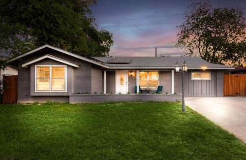 Lackland Terrace House | Home with pool and Hot tub in central San Antonio