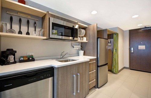 Shawnee Heights Hotel | Home2 Suites by Hilton Kansas City KU Medical Center