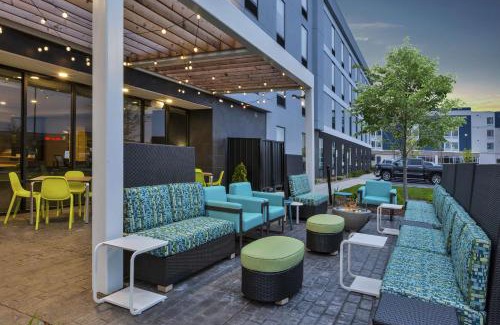 Holland Hotel | Home2 Suites By Hilton Holland