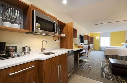 D'Iberville Hotel | Home2 Suites by Hilton Biloxi North/D'Iberville
