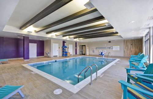 Perrysburg Hotel | Home2 Suites by Hilton Perrysburg Levis Commons Toledo