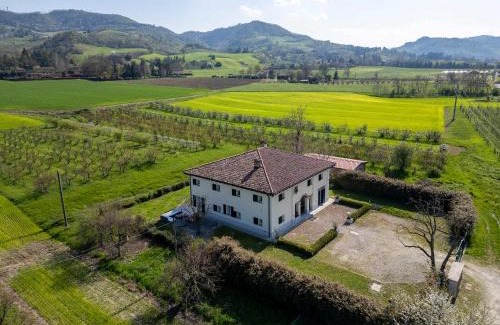 Zola Predosa Villa | Homeby, Villa Corte dello Zanchino