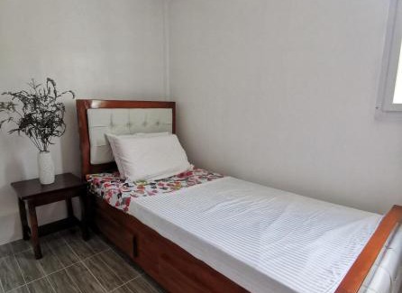 Cauayan Apartment | Homelux Transient House