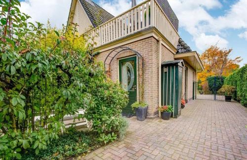 Noordwolde Apartment | Homely Apartment in Noordwolde with Balcony