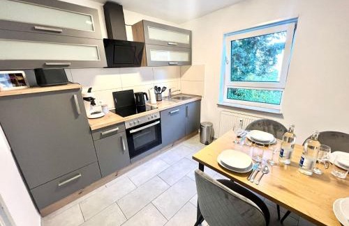 Philippsburg Apartment | Homely - modern - für 4 - Boxspringbetten - Internet