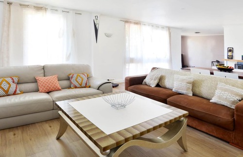 Ferolles-Attilly House | Homerez - Amazing house for 6 ppl. with garden and terrace at Férolles-Attilly