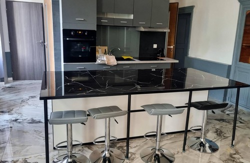Velars-sur-Ouche Apartment | Homerez - Amazing apartement for 7 ppl. at Velars-sur-Ouche