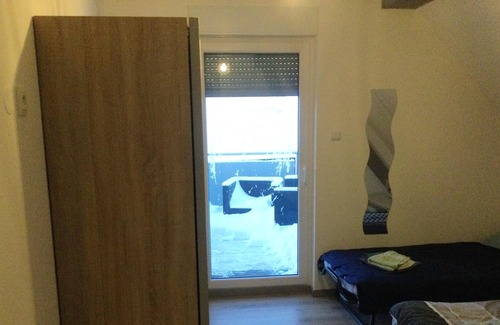 Lohr Apartment | Homerez - Beautiful apartement for 5 ppl. with terrace at Lohr