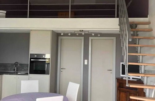 Munwiller House | Homerez - Charming House in Munwiller with Terrace and Free Parking.