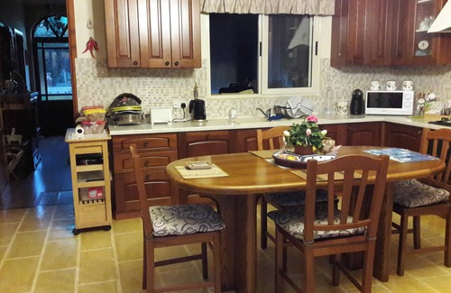 Siggiewi House | Homerez - Charming House in Siġġiewi with Jacuzzi