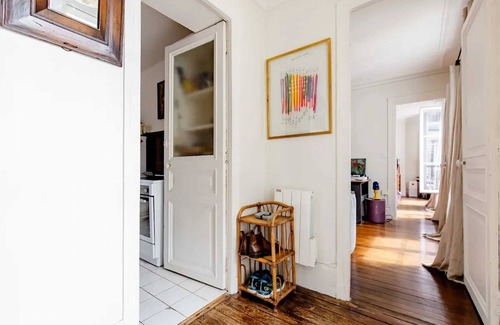 Quartier de la Goutte-d'Or Apartment | Homerez - Comfortable Apartment in Paris