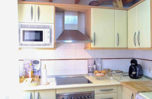 Old Town of Avila House | Homerez - Comfortable home in the heart of medieval Ávila