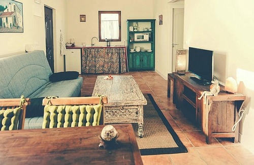 Canamero House | Homerez - Cozy House in Cañamero + Pool
