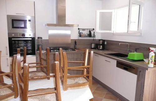 Sainte-Croix-du-Verdon Apartment | Homerez - Charming Apt - Sainte Croix du Verdon