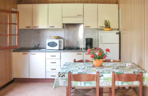 Santa-Lucia-di-Moriani House | Homerez - Bungalow in Santa-Lucia.