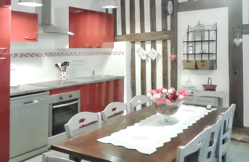 Notre-Dame-du-Touchet House | Homerez - House in Notre-Dame-du-Touchet