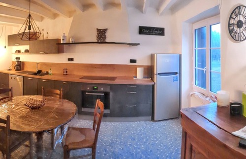 Les-Trois-Moutiers House | Homerez - House in Les Trois-Moutiers