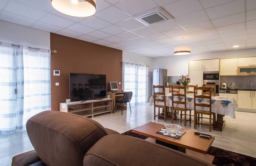 Leiria House | Homerez - House Boa Vista with pool