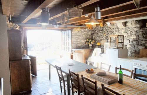 Lascelle House | Homerez - House in Auvergne Volcanoes Park