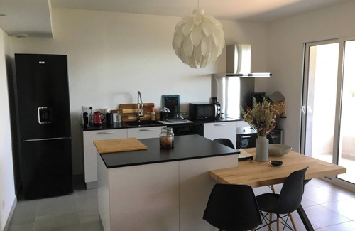 Ville-di-Pietrabugno Apartment | Homerez - Sea-view apartment in Bastia