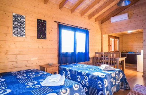 Aguda Apartment | Homerez - Studio 6 km away from the beach for 2 ppl. with shared pool and garden