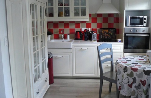 Arsac Villa | Homerez - Villa in Arsac with pool