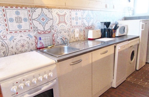 Moutiers-Sous-Chantemerle House | Homerez - Welcoming house with lake view in Moncoutant