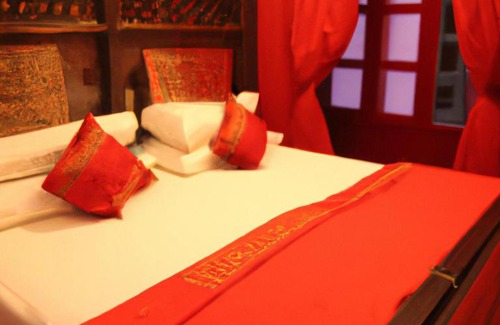 Rajnandgaon Bed & Breakfast | Homestay at Rajnandgaon