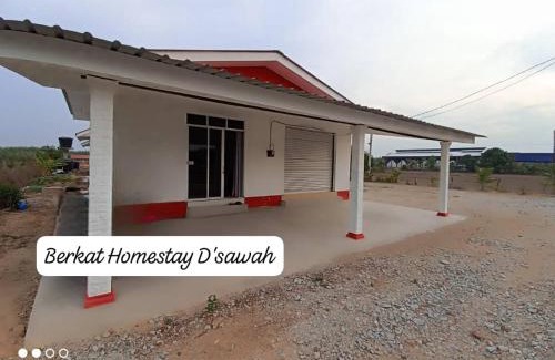 Kampung Tasek Berangan House | Homestay Berkat D'sawah Tasek Berangan Pasir Mas
