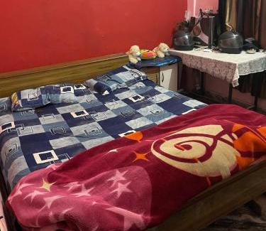 Naini House | Homestay by Anand