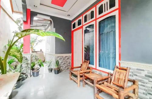 Sungai Penuh Hotel | Homestay Cantika Koto Tengah RedPartner