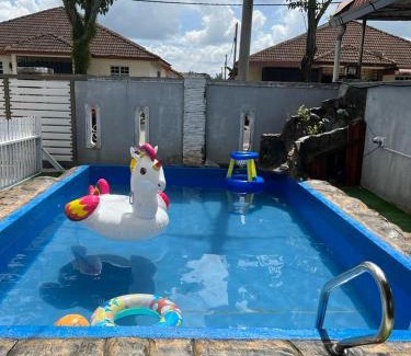 Kepala Batas House | Homestay D'Putra Bertam - Homestay Kolam Bajet