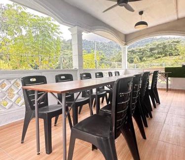 Kampar District House | Homestay dalam Dusun di Jalan Lata Rambung