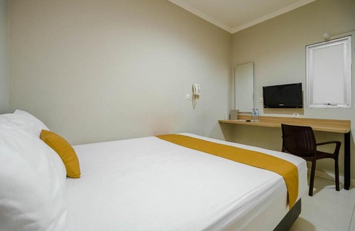 Anyer Hotel | Homestay E Rahayu Anyer RedPartner