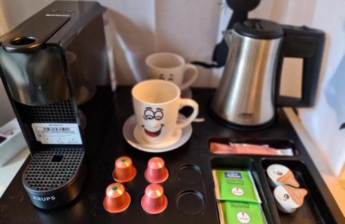 Flora House | Homestay Gent-Merelbeke self check-in service