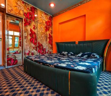 Srinagar House | homestay in srinagar kashmir