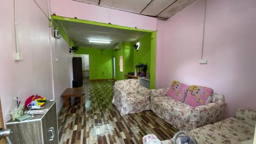 Gemencheh House | Homestay Jelai
