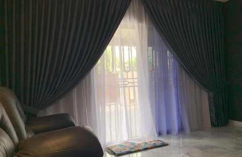 Bandar Country Homes House | Homestay Modern Semi D - Bandar Country Homes